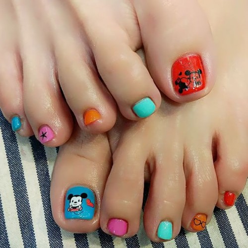 toe nail designs